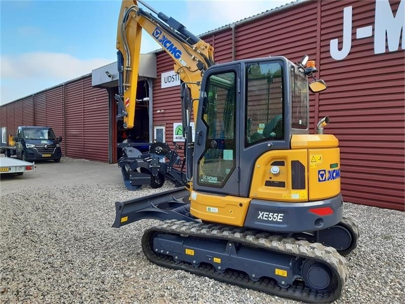 XCMG xe55e - Мини-экскаватор: фото 2 XCMG xe55e - Мини-экскаватор: фото 2