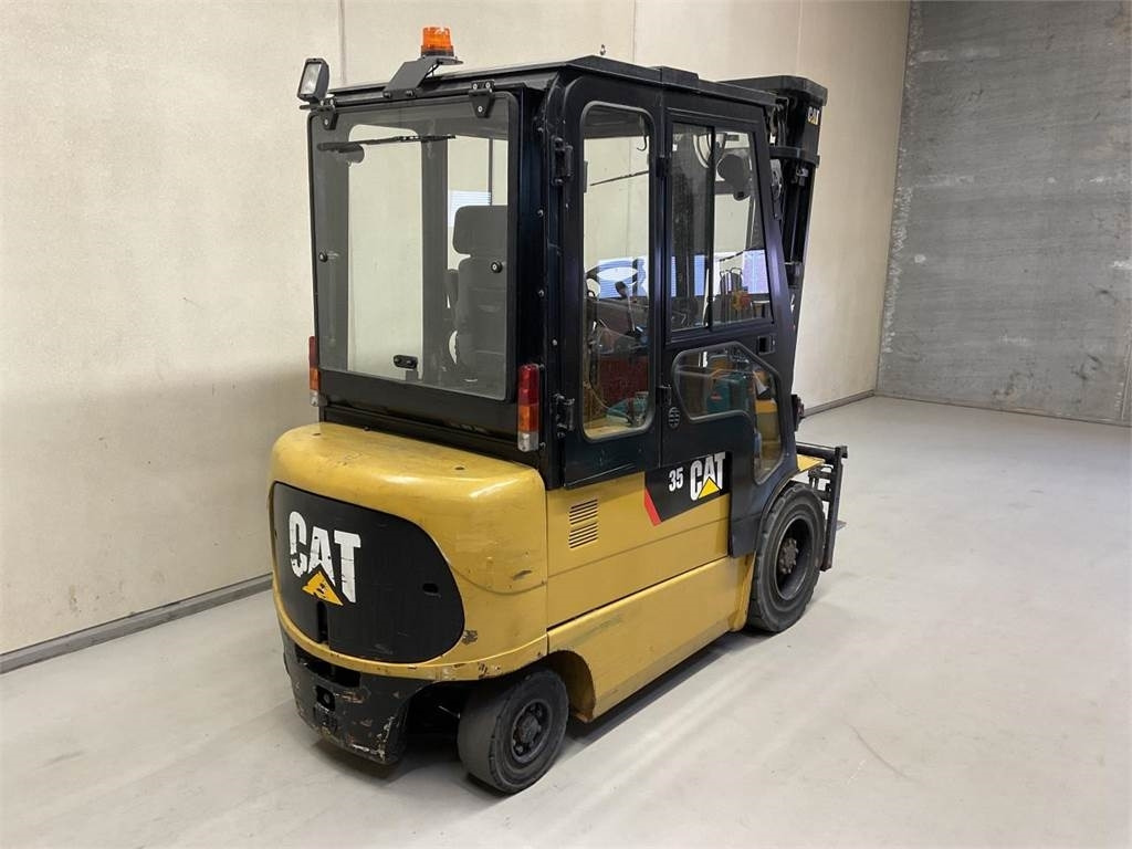 CAT EP35K-PAC - Электропогрузчик: фото 2 CAT EP35K-PAC - Электропогрузчик: фото 2