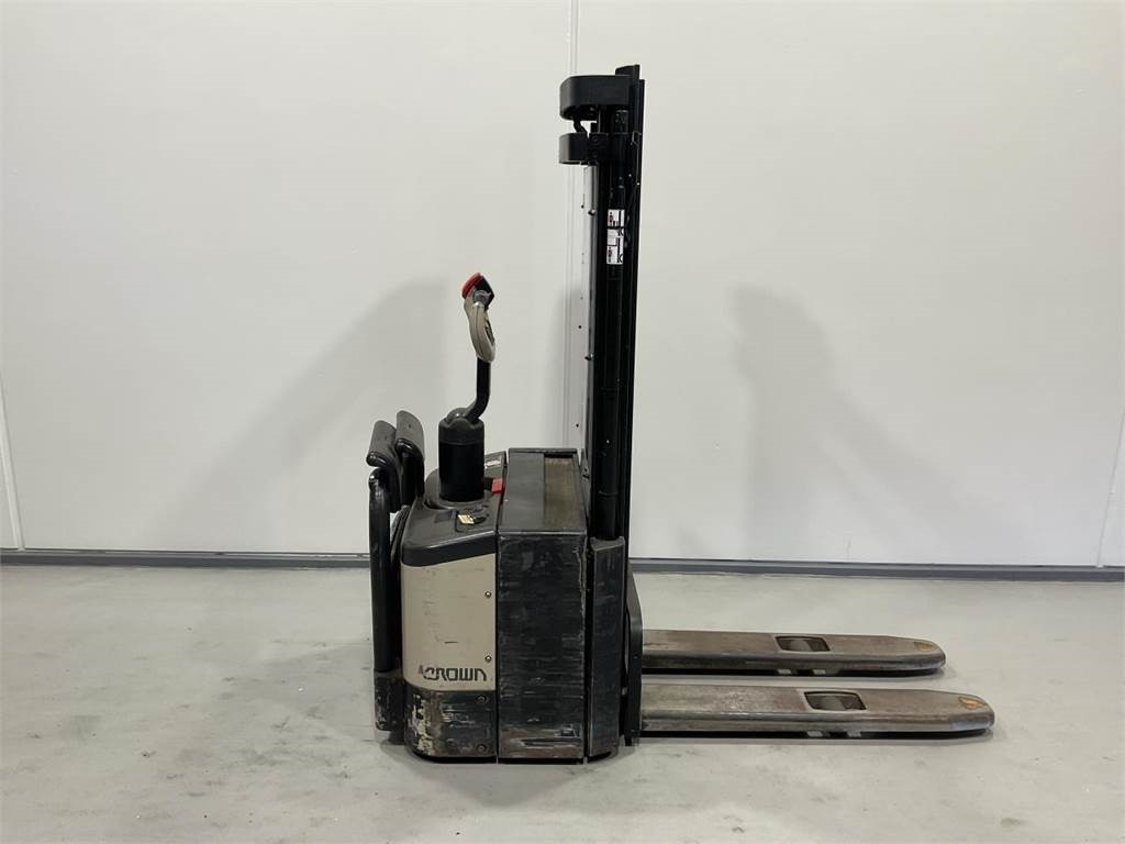 Штабелер Crown WE2300S-1,25 TF: фото 1