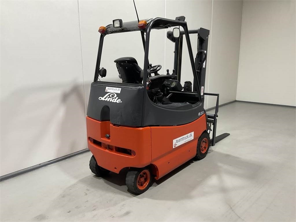 Linde E20 - Электропогрузчик: фото 2 Linde E20 - Электропогрузчик: фото 2