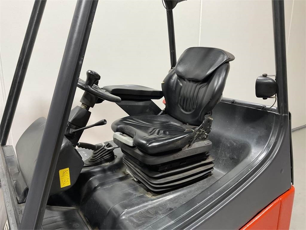 Linde E20 - Электропогрузчик: фото 5 Linde E20 - Электропогрузчик: фото 5