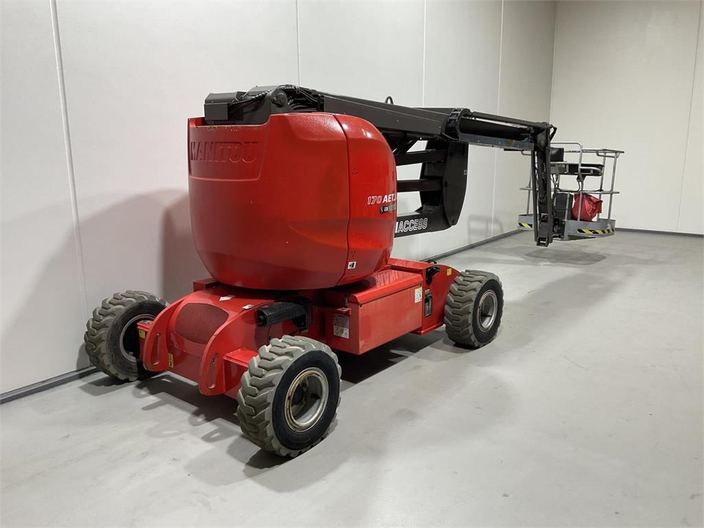 Manitou 170AETJL BIE - Ножничный подъемник: фото 4 Manitou 170AETJL BIE - Ножничный подъемник: фото 4