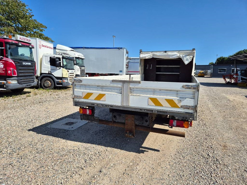 MAN TGL 12.250 4x2 - Грузовик бортовой/ Платформа: фото 4 MAN TGL 12.250 4x2 - Грузовик бортовой/ Платформа: фото 4