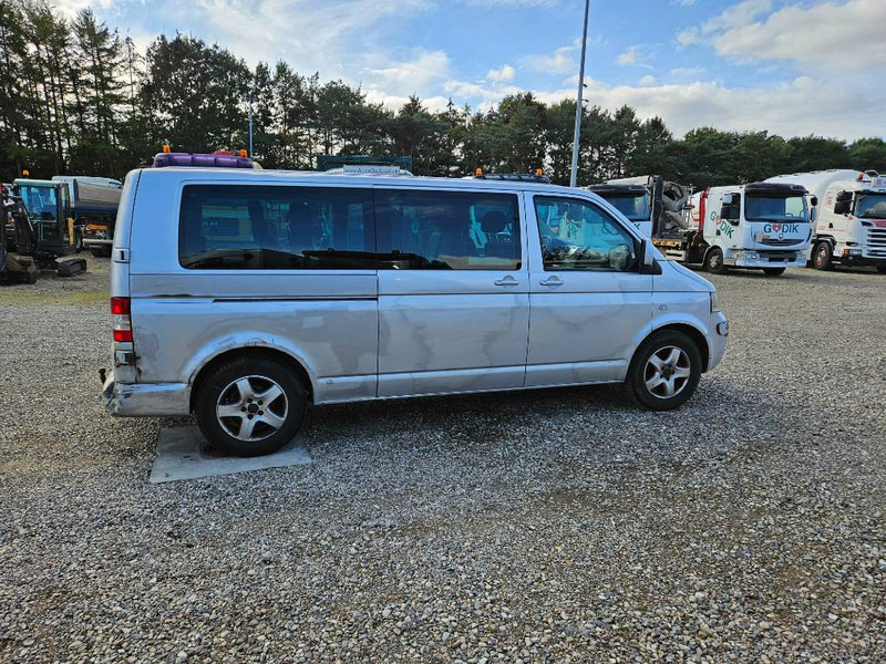 Volkswagen Caravelle 2,5 TDi 130 Comfortline 9prs 4d - Микроавтобус, Пассажирский фургон: фото 5 Volkswagen Caravelle 2,5 TDi 130 Comfortline 9prs 4d - Микроавтобус, Пассажирский фургон: фото 5