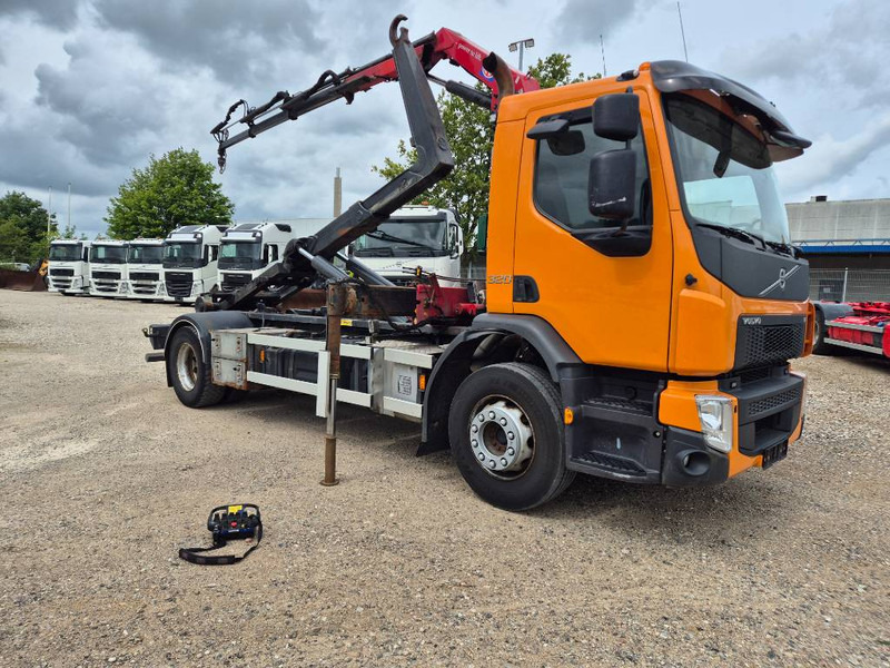 Volvo FE 320 /4x2// HMF 875 K3 // Kroghejs - Автоманипулятор: фото 2 Volvo FE 320 /4x2// HMF 875 K3 // Kroghejs - Автоманипулятор: фото 2