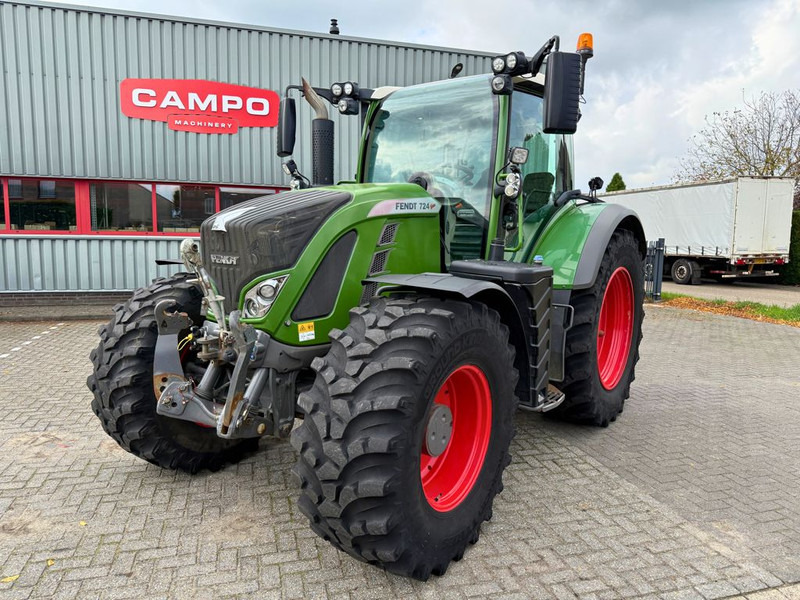Fendt 724 Vario S4 Profiplus - Трактор: фото 1 Fendt 724 Vario S4 Profiplus - Трактор: фото 1