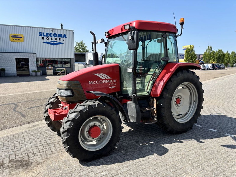 Mc Cormick CX95 - Трактор: фото 1 Mc Cormick CX95 - Трактор: фото 1