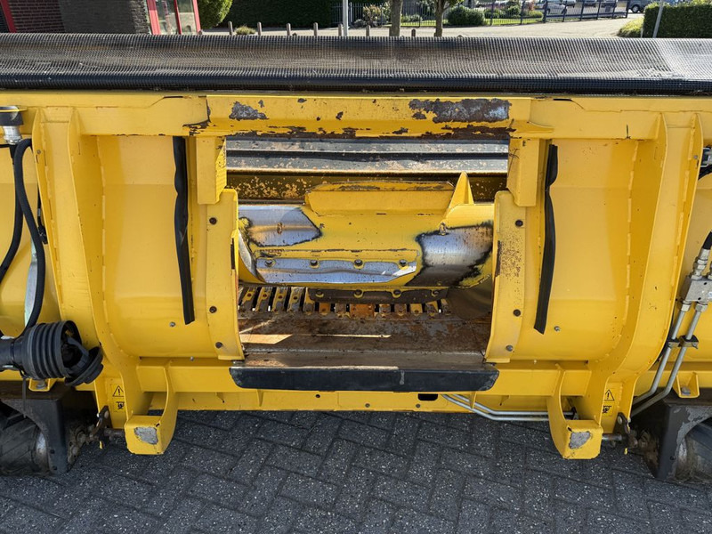 New Holland 380FP Gras Pickup - Комбайн: фото 5 New Holland 380FP Gras Pickup - Комбайн: фото 5