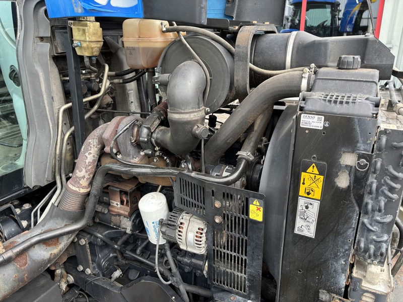 Трактор New Holland T6010 Plus Supersteer: фото 15