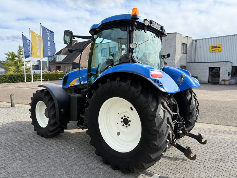 New Holland T6070 Elite - Трактор: фото 3 New Holland T6070 Elite - Трактор: фото 3