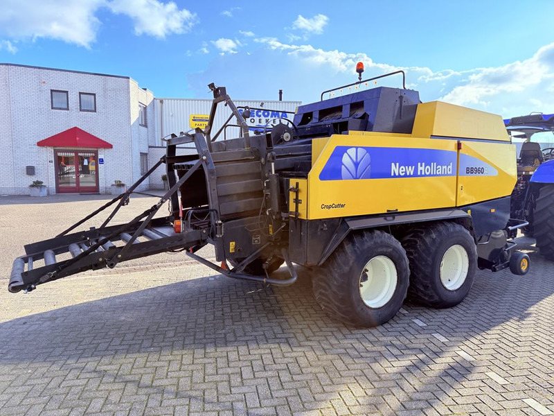 New Holland BB960A CropCutter 120x90 - Сельскохозяйственная техника: фото 5 New Holland BB960A CropCutter 120x90 - Сельскохозяйственная техника: фото 5