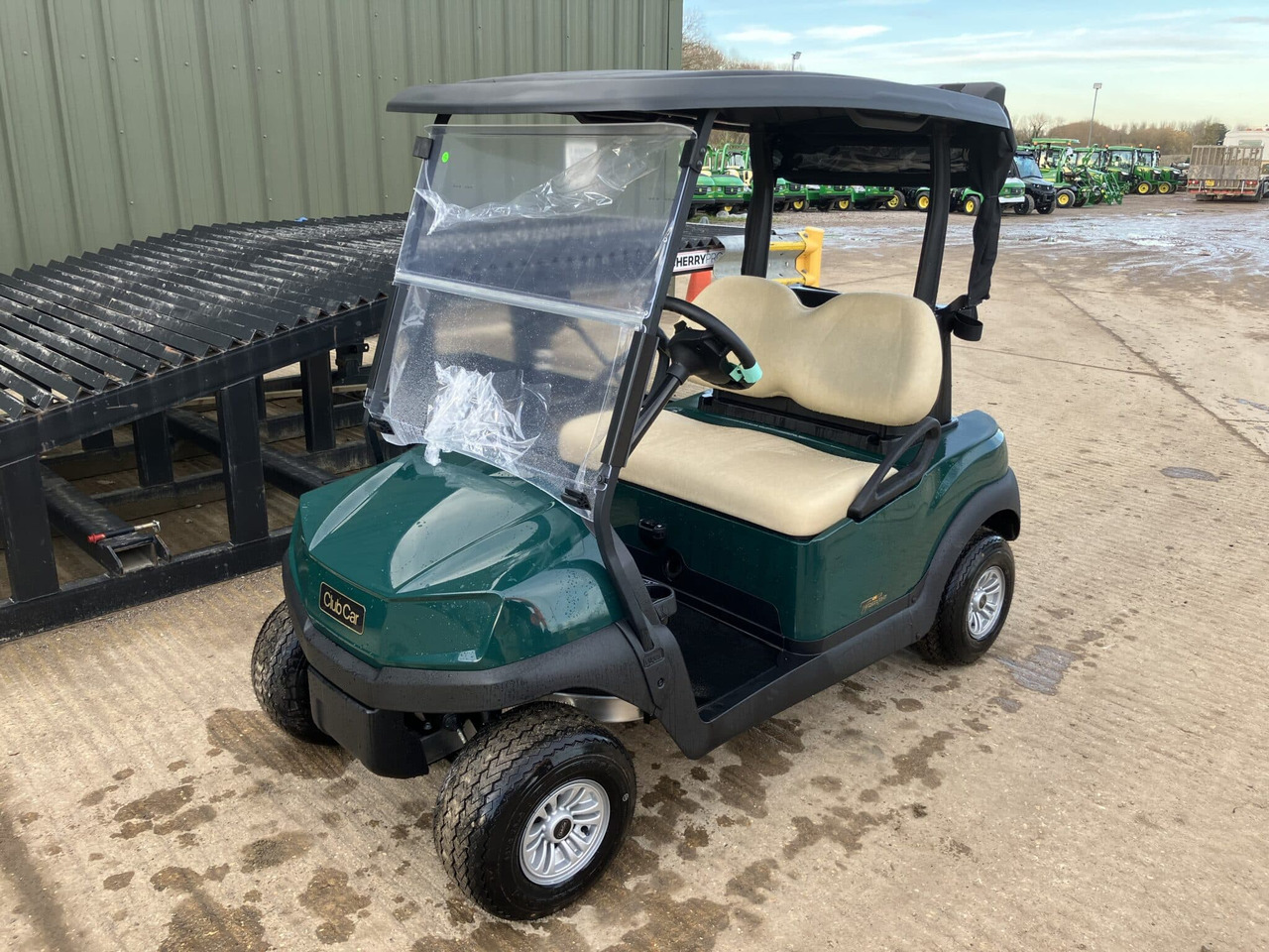 Club Car Tempo Golf Buggy - Гольф-кар: фото 1 Club Car Tempo Golf Buggy - Гольф-кар: фото 1