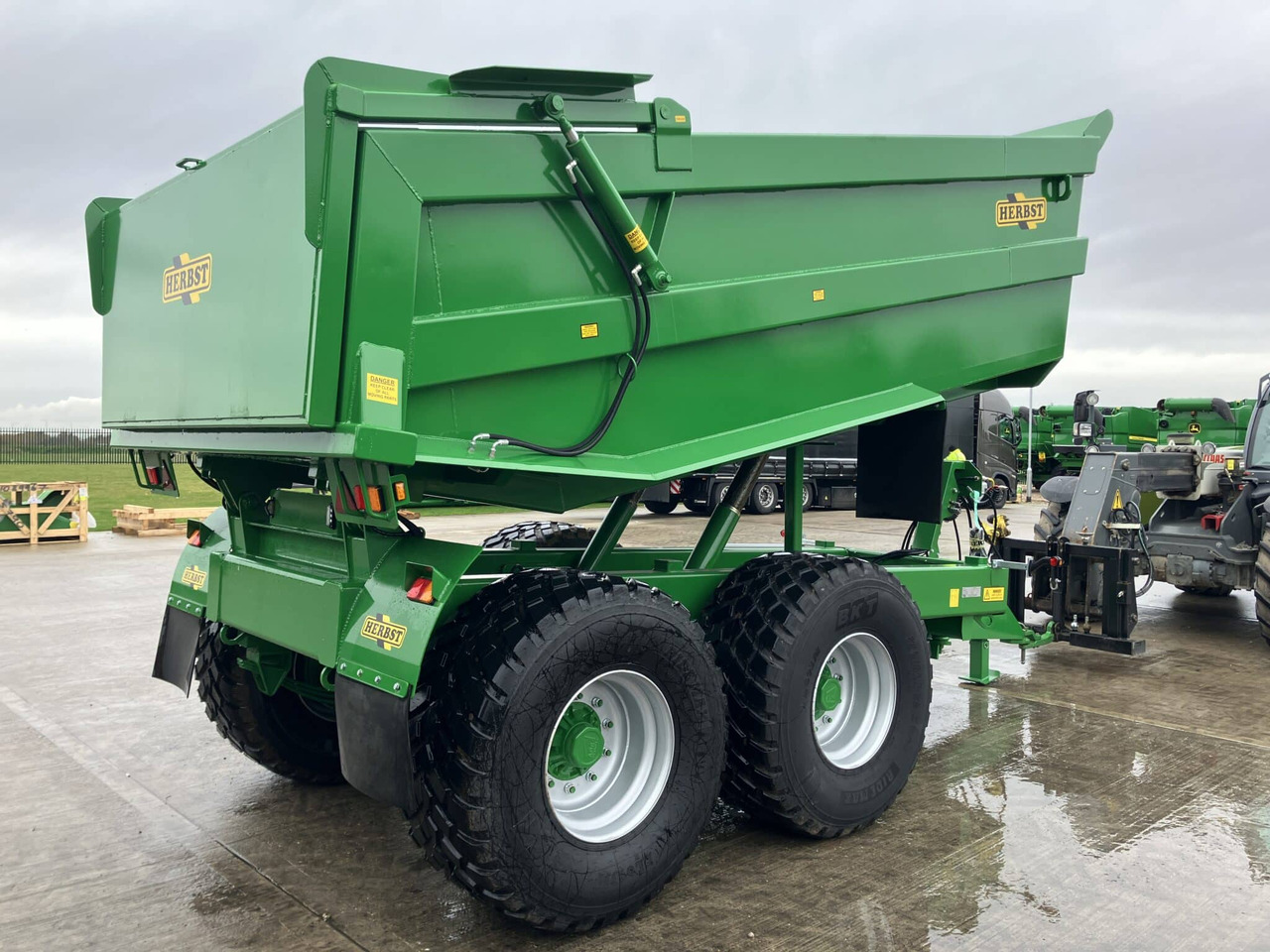 Herbst 20T Dump Trailer - Сельскохозяйственный прицеп: фото 5 Herbst 20T Dump Trailer - Сельскохозяйственный прицеп: фото 5
