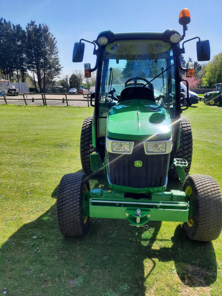 John Deere 4066R Compact Tractor - Минитрактор: фото 4 John Deere 4066R Compact Tractor - Минитрактор: фото 4