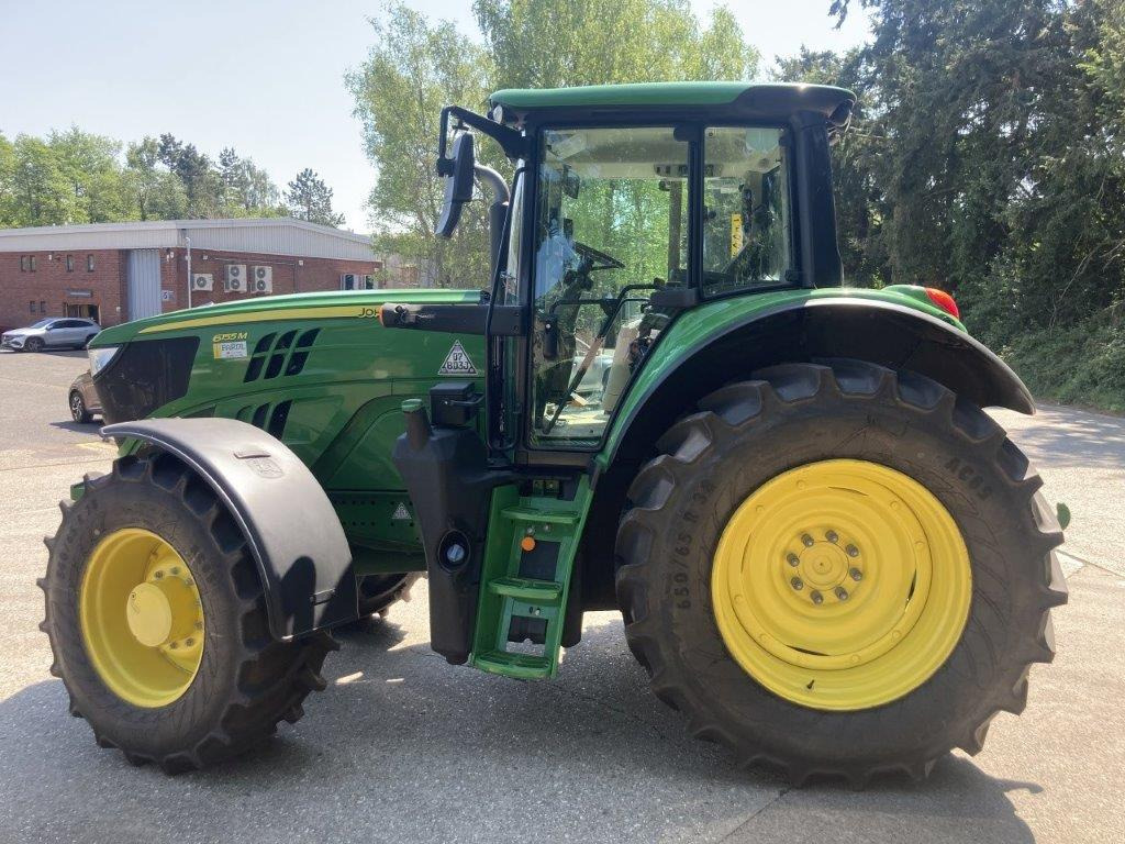 Трактор John Deere 6155M: фото 7