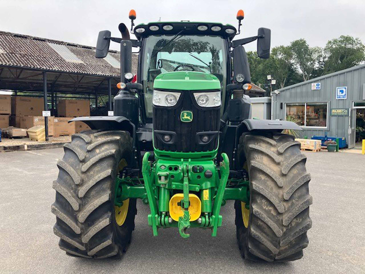 John Deere 6250R - Трактор: фото 3 John Deere 6250R - Трактор: фото 3