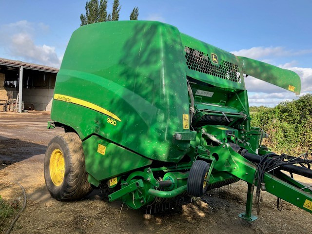 John Deere 960 - Техника для сенозаготовки: фото 4 John Deere 960 - Техника для сенозаготовки: фото 4