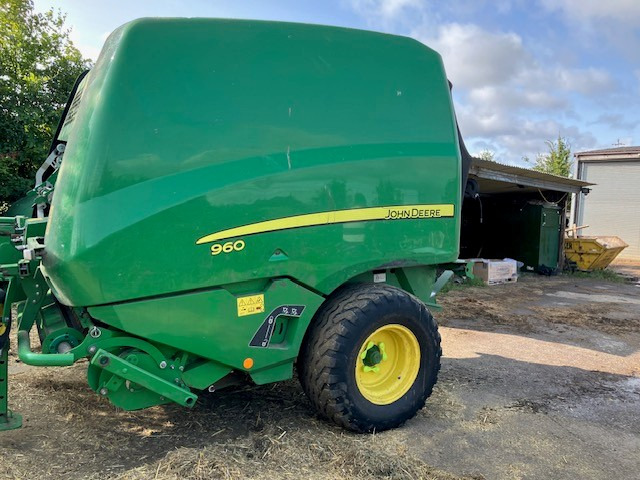 John Deere 960 - Техника для сенозаготовки: фото 2 John Deere 960 - Техника для сенозаготовки: фото 2