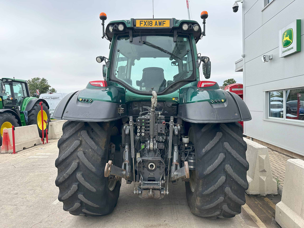 Valtra T174EV - Трактор: фото 4 Valtra T174EV - Трактор: фото 4
