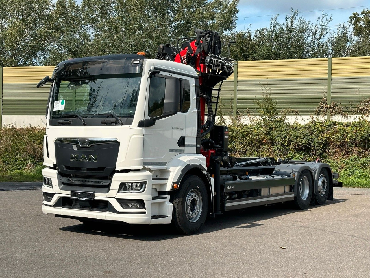 MAN TGS 26.470 6x2 Abrollkipper + Kran EPSILON - Крюковой мультилифт, Автоманипулятор: фото 3 MAN TGS 26.470 6x2 Abrollkipper + Kran EPSILON - Крюковой мультилифт, Автоманипулятор: фото 3