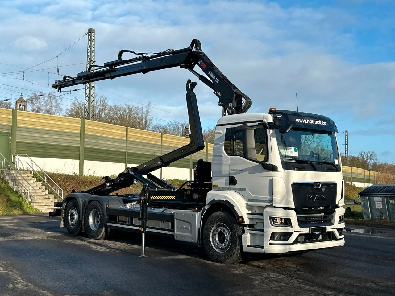 MAN TGS 26.470 6x2 Abrollkipper + Kran Hiab 138-3 - Крюковой мультилифт, Автоманипулятор: фото 1 MAN TGS 26.470 6x2 Abrollkipper + Kran Hiab 138-3 - Крюковой мультилифт, Автоманипулятор: фото 1