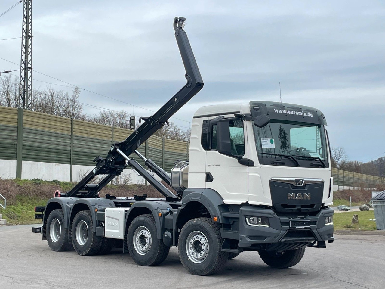 MAN TGS 35.480 8x4 Euro6e Hiab MultLift Abrollkipper - Крюковой мультилифт, Автоманипулятор: фото 1 MAN TGS 35.480 8x4 Euro6e Hiab MultLift Abrollkipper - Крюковой мультилифт, Автоманипулятор: фото 1