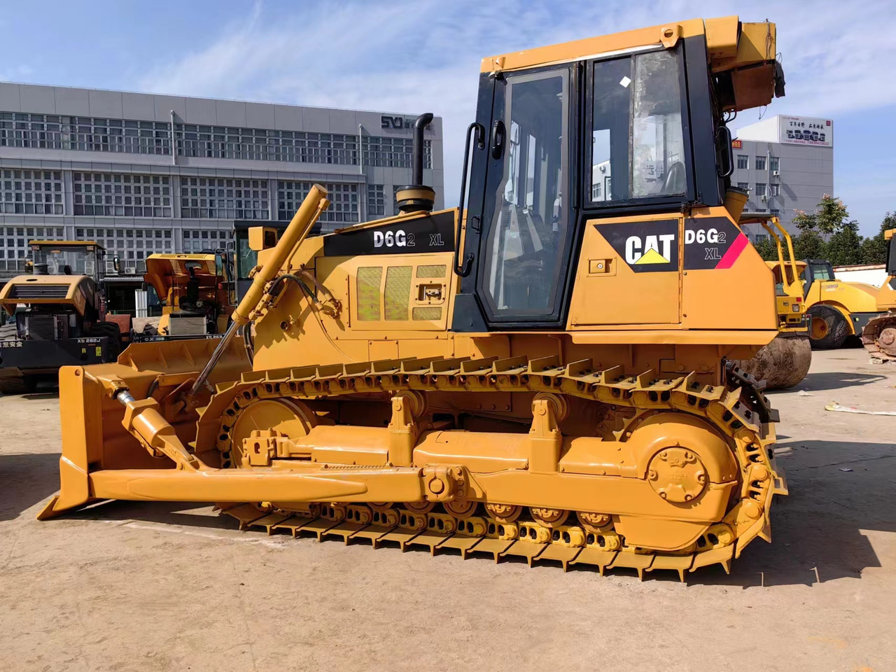 CATERPILLAR D6G2 - Бульдозер: фото 4 CATERPILLAR D6G2 - Бульдозер: фото 4