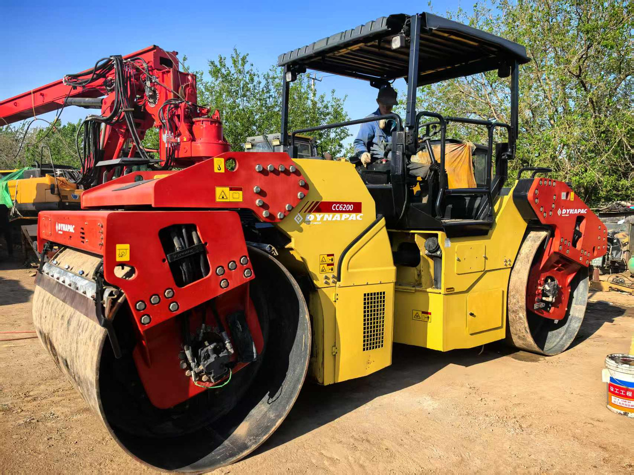 DYNAPAC CC6200 - Каток: фото 2 DYNAPAC CC6200 - Каток: фото 2