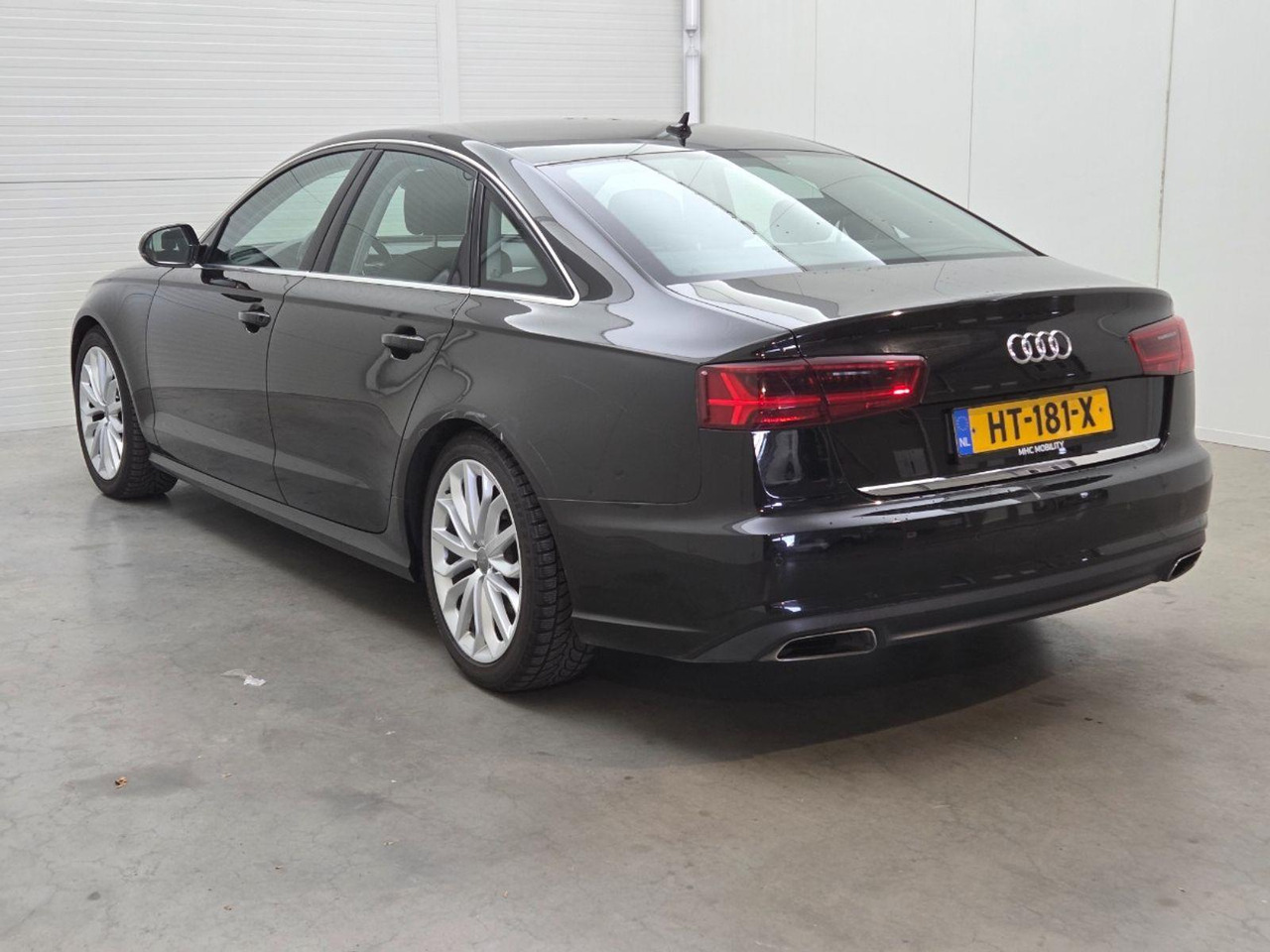 Audi A6 Limousine 1.8 TFSI ultra Automatic Business Edition | 2016 | 202.875 km | Automaat | HT181X | NAP: Logisch - Седан: фото 3 Audi A6 Limousine 1.8 TFSI ultra Automatic Business Edition | 2016 | 202.875 km | Automaat | HT181X | NAP: Logisch - Седан: фото 3
