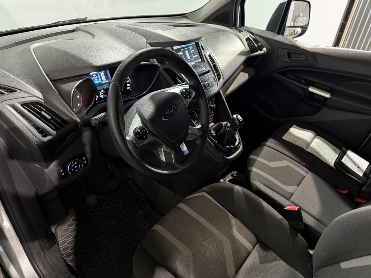 Ford | Transit Connect | 1.5 TDCI L2 Trend | 2016 | 217.910 km | VV257N | Logisch - Другая техника: фото 5 Ford | Transit Connect | 1.5 TDCI L2 Trend | 2016 | 217.910 km | VV257N | Logisch - Другая техника: фото 5