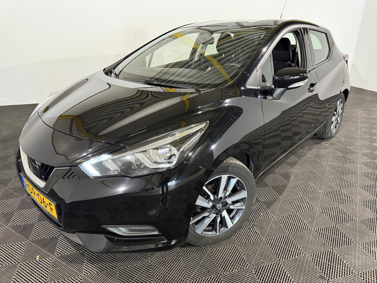 Nissan | Micra | 0.9 IG-T Acenta | 2018 | 158.656 km | HDP06F | Geen oordeel - Хэтчбек: фото 1 Nissan | Micra | 0.9 IG-T Acenta | 2018 | 158.656 km | HDP06F | Geen oordeel - Хэтчбек: фото 1