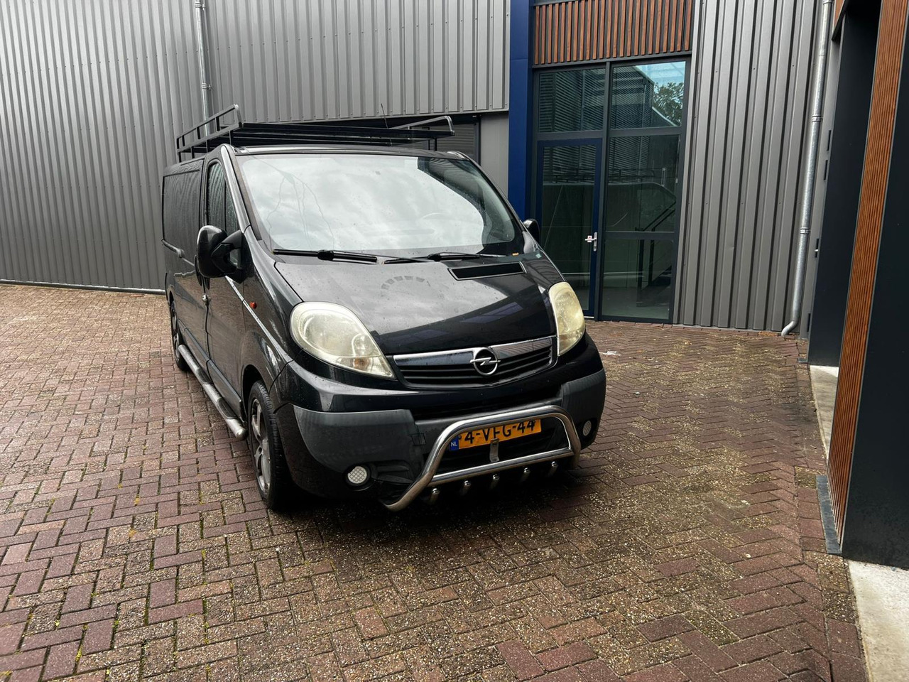 Легковой автомобиль Opel | Vivaro | 2.5 CDTI L2H1 | 2009 | 192.134 km | 4VFG44 | Logisch: фото 1