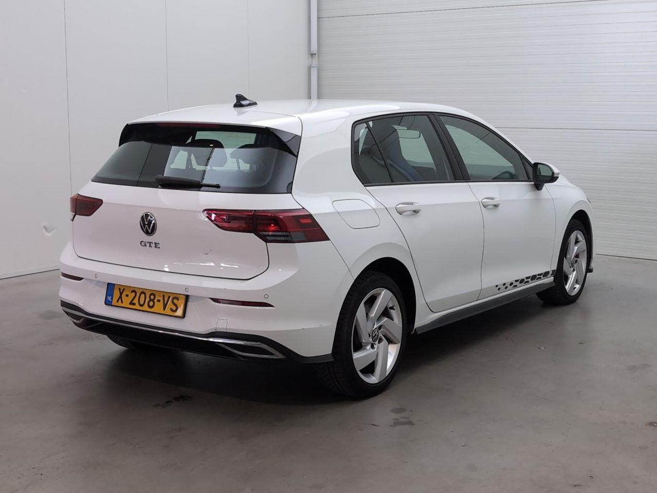 Volkswagen Golf 1.4 eHybrid GTE | 2021 | 89.795 km | Automaat | X208VS | NAP: Geen oordeel - Хэтчбек: фото 4 Volkswagen Golf 1.4 eHybrid GTE | 2021 | 89.795 km | Automaat | X208VS | NAP: Geen oordeel - Хэтчбек: фото 4