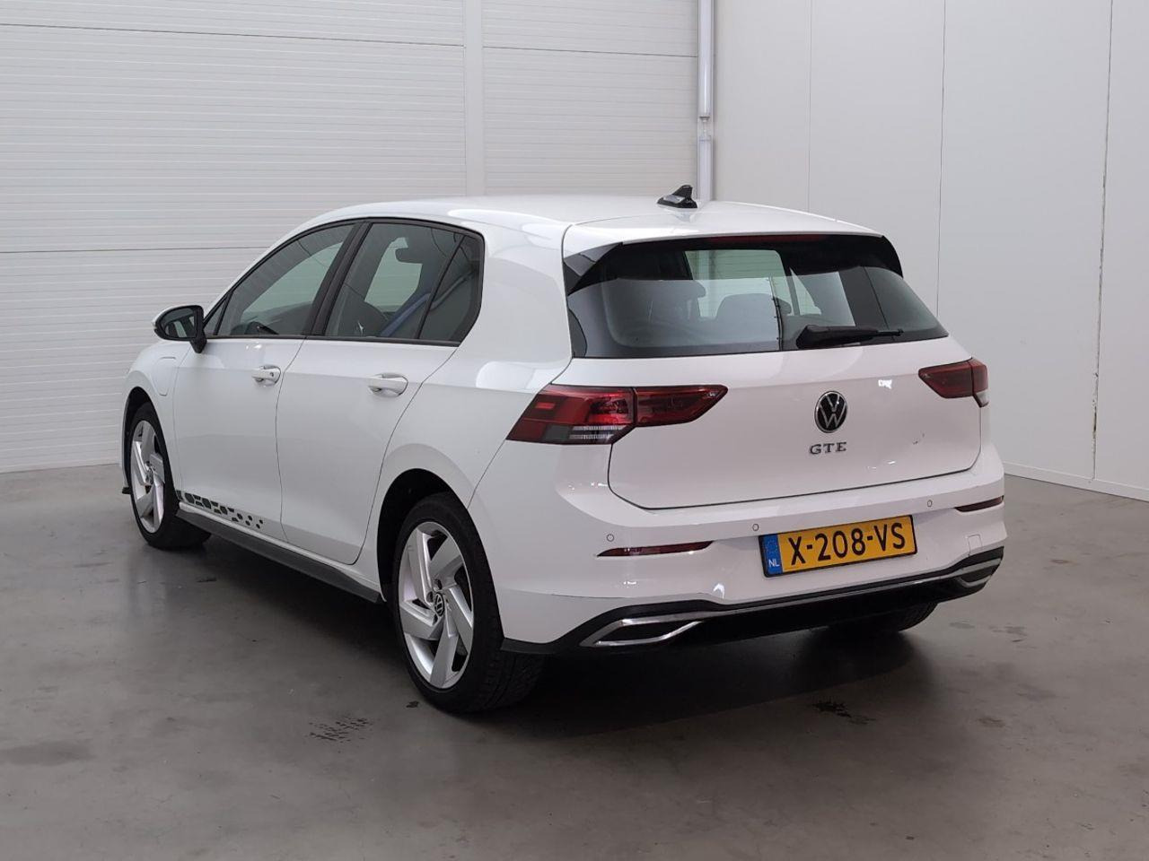 Volkswagen Golf 1.4 eHybrid GTE | 2021 | 89.795 km | Automaat | X208VS | NAP: Geen oordeel - Хэтчбек: фото 3 Volkswagen Golf 1.4 eHybrid GTE | 2021 | 89.795 km | Automaat | X208VS | NAP: Geen oordeel - Хэтчбек: фото 3