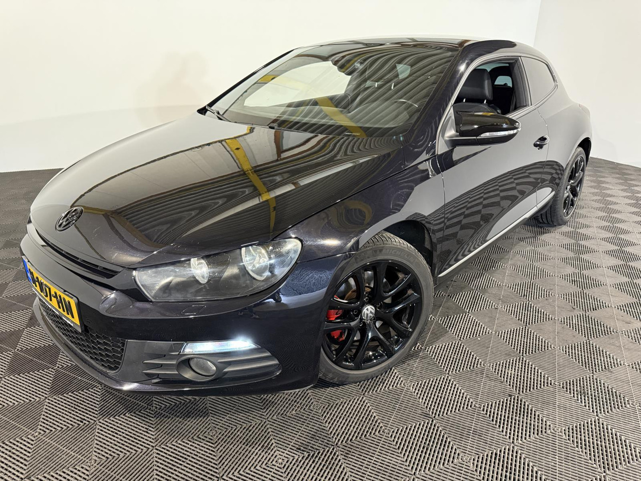 Volkswagen | Scirocco | 1.4 TSI | 2010 | 158.287 km | H107HN | Geen oordeel - Легковой автомобиль: фото 1 Volkswagen | Scirocco | 1.4 TSI | 2010 | 158.287 km | H107HN | Geen oordeel - Легковой автомобиль: фото 1