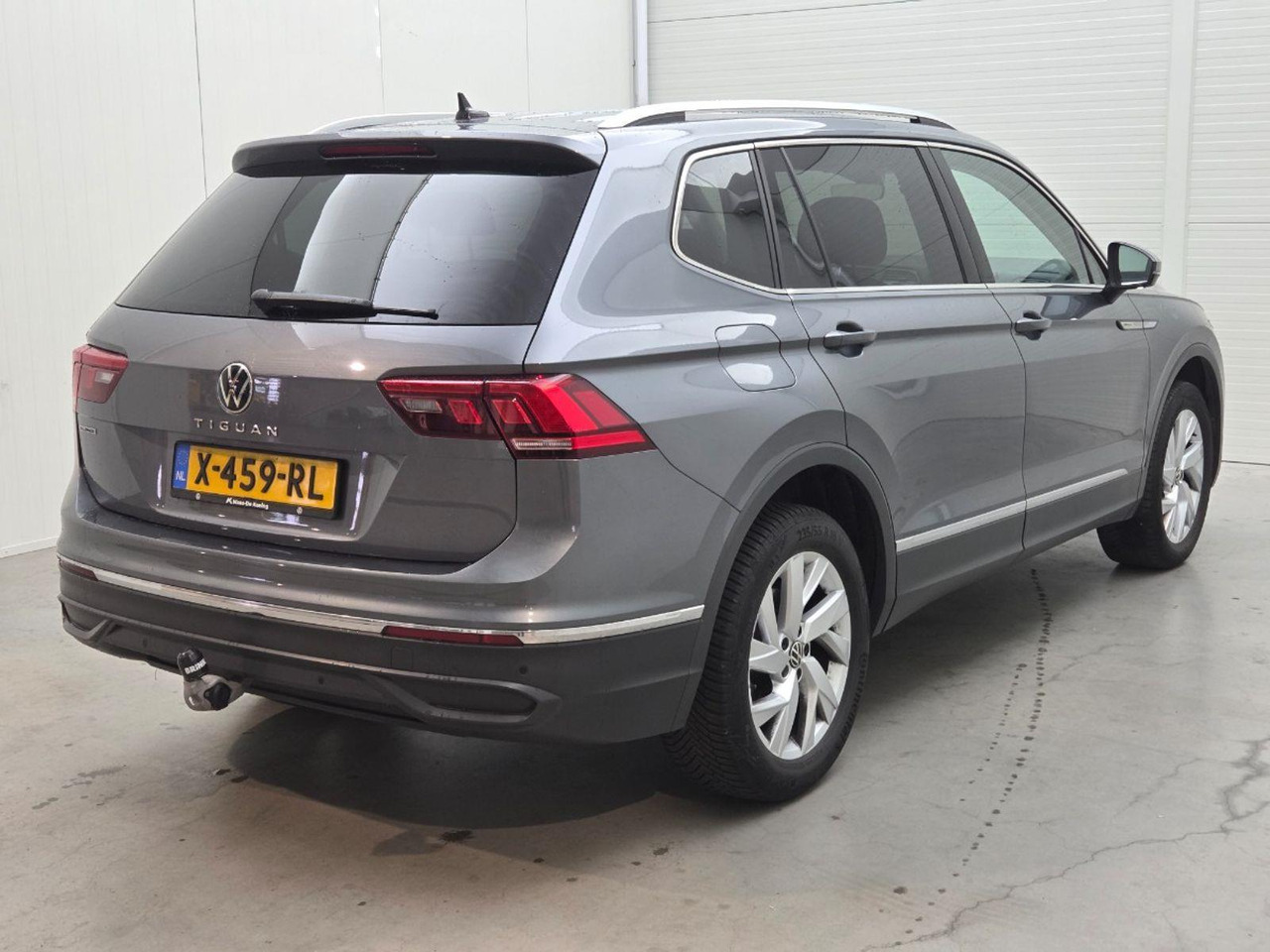 Volkswagen Tiguan Allspace 1.5 TSI R - Line 7p. | 2023 | 86.012 km | Automaat | X459RL | NAP: Geen oordeel - Внедорожник: фото 4 Volkswagen Tiguan Allspace 1.5 TSI R - Line 7p. | 2023 | 86.012 km | Automaat | X459RL | NAP: Geen oordeel - Внедорожник: фото 4