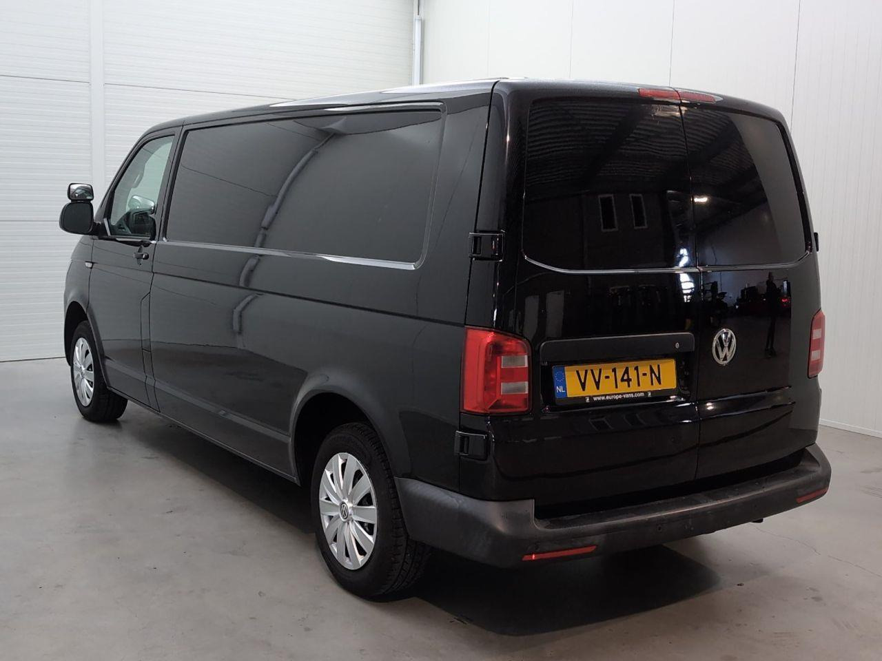 Volkswagen Transporter 2.0 TDI L2H1 Highline | 2016 | 194.729 km | VV141N | NAP: Logisch - Цельнометаллический фургон: фото 3 Volkswagen Transporter 2.0 TDI L2H1 Highline | 2016 | 194.729 km | VV141N | NAP: Logisch - Цельнометаллический фургон: фото 3