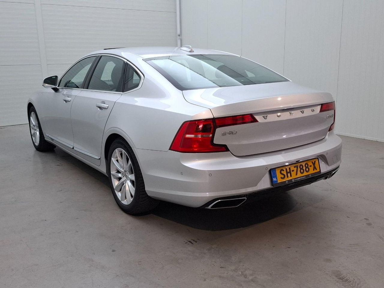 Volvo S90 2.0 D5 AWD Inscription | 2016 | 175.340 km | Automaat | SH788X | NAP: Geen oordeel - Седан: фото 3 Volvo S90 2.0 D5 AWD Inscription | 2016 | 175.340 km | Automaat | SH788X | NAP: Geen oordeel - Седан: фото 3