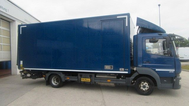 Mercedes-Benz 818L Koffer LBW, 1,5 to, Seitentüre - Грузовик с закрытым кузовом: фото 4 Mercedes-Benz 818L Koffer LBW, 1,5 to, Seitentüre - Грузовик с закрытым кузовом: фото 4