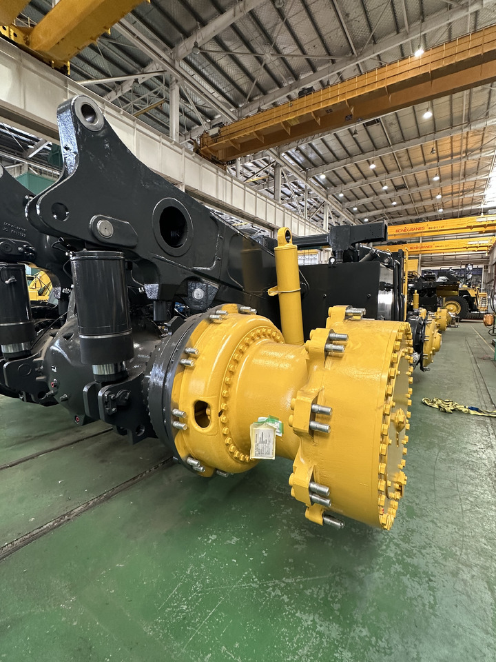 KOMATSU 785-7 - Промышленное климатическое оборудование: фото 1 KOMATSU 785-7 - Промышленное климатическое оборудование: фото 1