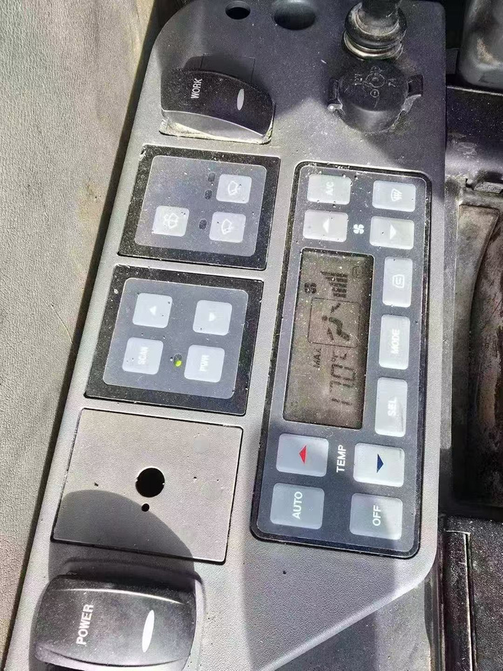 DOOSAN DX380 - Строительная техника: фото 3 DOOSAN DX380 - Строительная техника: фото 3