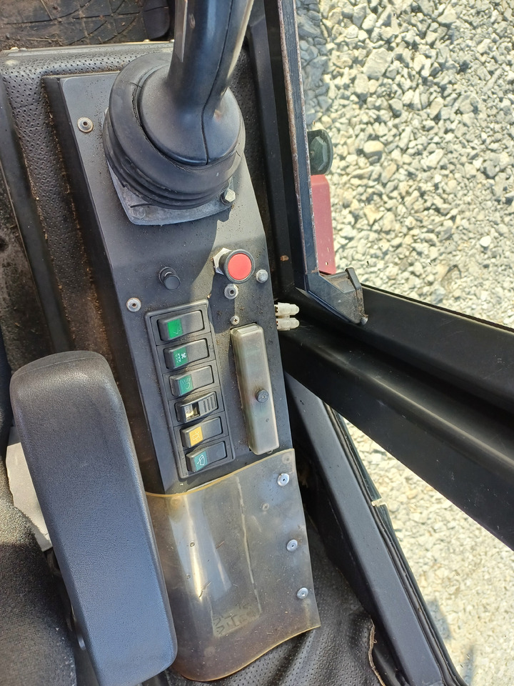 Колёсный погрузчик Schäffer 870TD Teleskooppi puomilla: фото 13