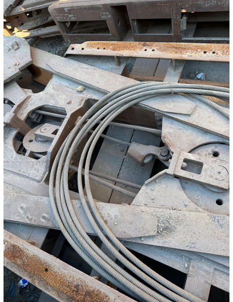 Liebherr Stein HT Diaphragm Wall Grab - Грейфер для Строительной техники: фото 3 Liebherr Stein HT Diaphragm Wall Grab - Грейфер для Строительной техники: фото 3