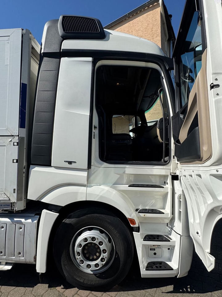 Mercedes-Benz Actros2545/Lift-Lenk/Mitnahmestp/Retarder - Грузовик с закрытым кузовом: фото 5 Mercedes-Benz Actros2545/Lift-Lenk/Mitnahmestp/Retarder - Грузовик с закрытым кузовом: фото 5