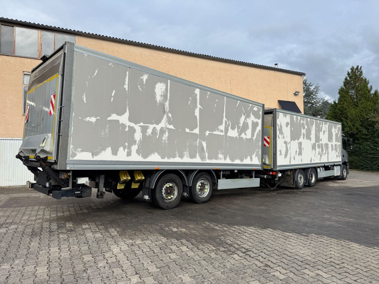 Mercedes-Benz Antos 2540/2xLBW/Kühlung-Defekt/5instock - Рефрижератор: фото 3 Mercedes-Benz Antos 2540/2xLBW/Kühlung-Defekt/5instock - Рефрижератор: фото 3