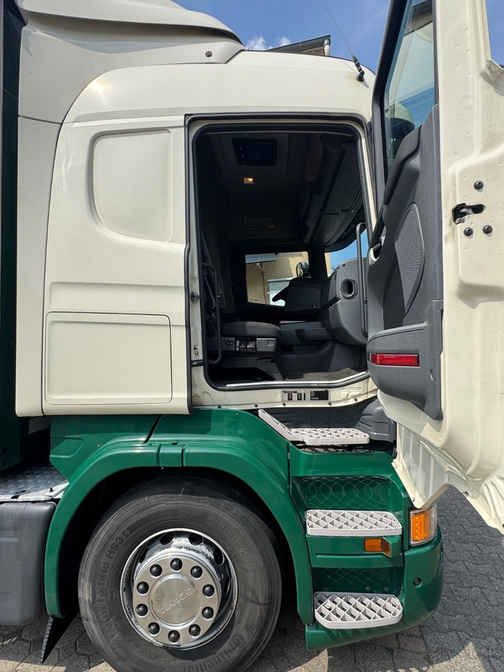 Scania R450/Kupplungspedal/6x2/2xBett/Top-Zustand! - Тентованный грузовик: фото 4 Scania R450/Kupplungspedal/6x2/2xBett/Top-Zustand! - Тентованный грузовик: фото 4