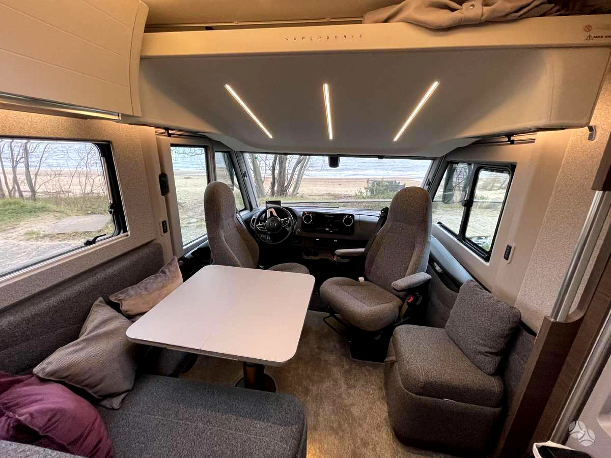 Adria Super Sonic 780 SL - Интегрированный автодом: фото 3 Adria Super Sonic 780 SL - Интегрированный автодом: фото 3
