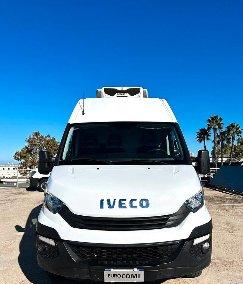 Iveco Daily 35C15 Furgone gemellato Isotermico - Малотоннажный рефрижератор: фото 2 Iveco Daily 35C15 Furgone gemellato Isotermico - Малотоннажный рефрижератор: фото 2