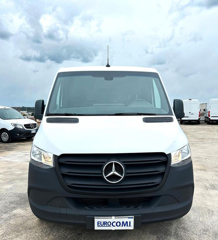 Mercedes Sprinter 311 F 32/35 - Цельнометаллический фургон: фото 2 Mercedes Sprinter 311 F 32/35 - Цельнометаллический фургон: фото 2