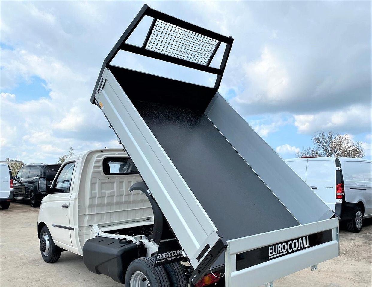 Piaggio Porter NP6 1.5 Ribaltabile *PROMO* - Малотоннажный самосвал: фото 4 Piaggio Porter NP6 1.5 Ribaltabile *PROMO* - Малотоннажный самосвал: фото 4